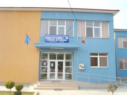 Scandalurile se țin lanț la școala Ioan Murgescu din Valu lui Traian